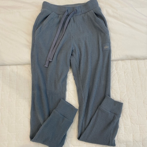 Pants - ALO Muse Sweatpant size XS